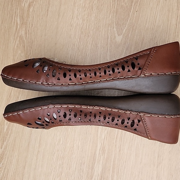 Lobo Solo Brown Padded Laser Cut Design Leather Women's Loafers Size 23.5 / US 6 - Picture 9 of 11